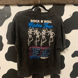 Trendy western graphic tee